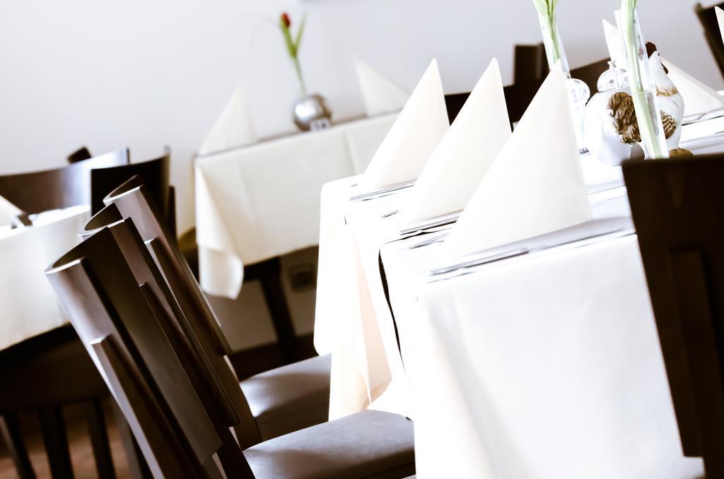 Waldhotel Sindelfingen Am Eichholz Екстериор снимка