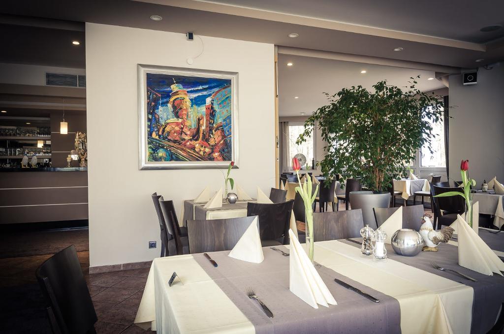 Waldhotel Sindelfingen Am Eichholz Екстериор снимка