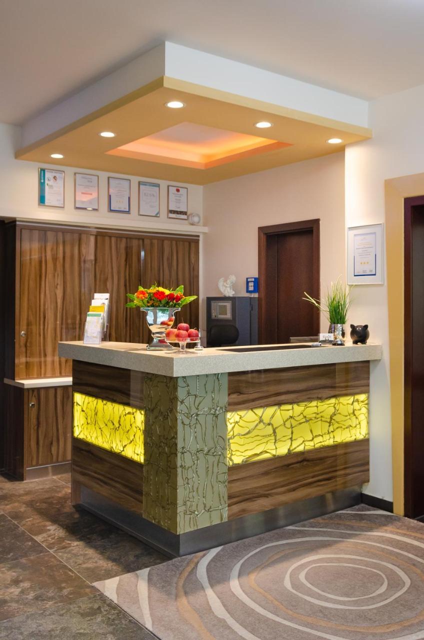 Waldhotel Sindelfingen Am Eichholz Екстериор снимка
