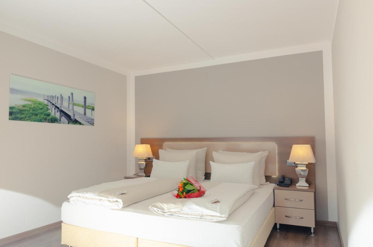 Waldhotel Sindelfingen Am Eichholz Екстериор снимка